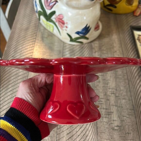 Sur la Table Heart ❤️ Motif Red Decorative 8” Cake 🍰 plate - Picture 10 of 11